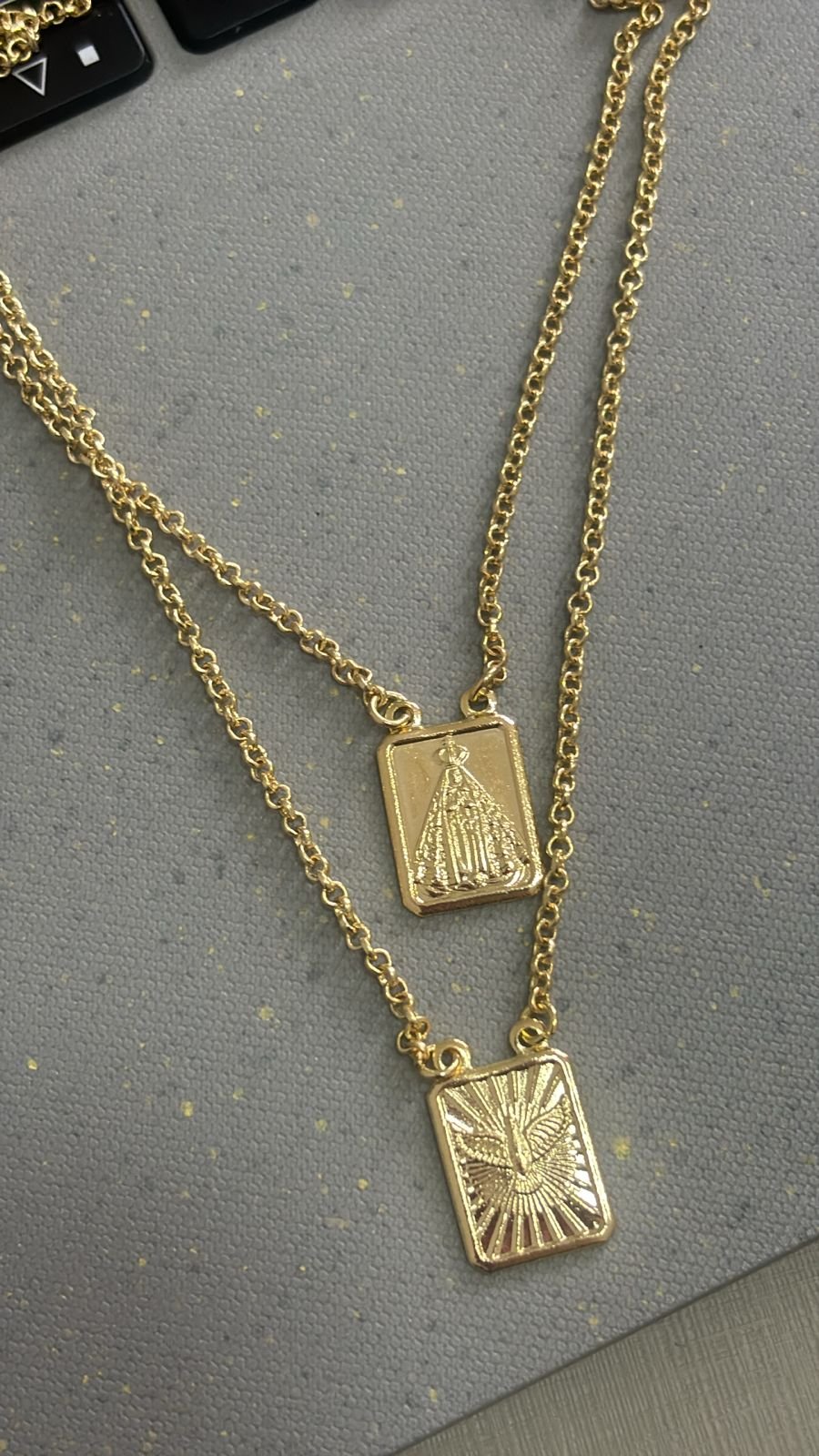 Escapulario. O. Nossa Sra. e Espirito Santo