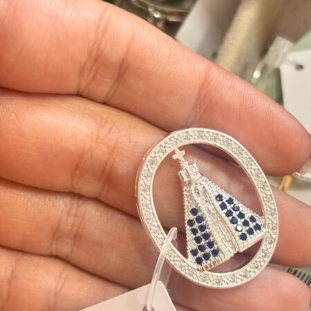 M.P N.Sra. manto azul em mandala vazada com zirc. crav.